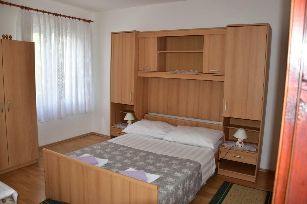 Apartmani Novosel Šilo Dış mekan fotoğraf